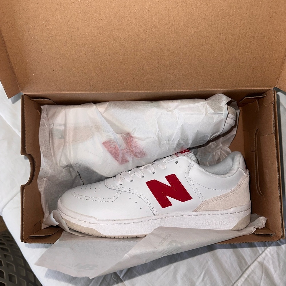 New Balance BB80 White and Red Athletic Shoes
